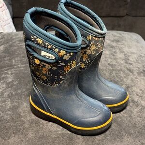 9c Girls Bogs Boots